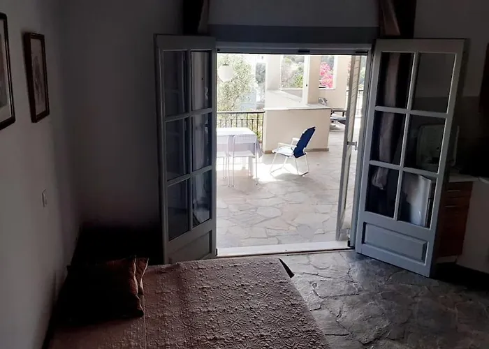 Emeli, Close To Beaches And Downtown * פורטו הלי