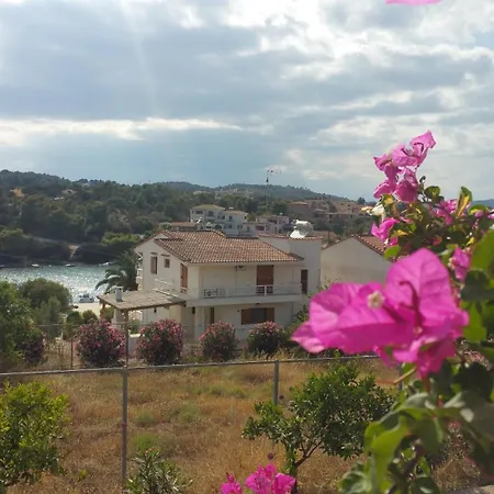 Διαμέρισμα Emeli, Close To Beaches And Downtown *
